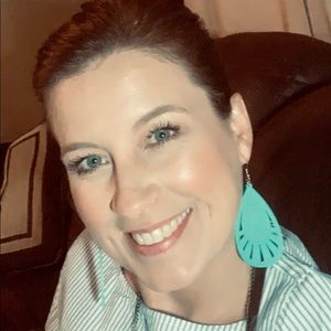 Meet your Posher, Charlene